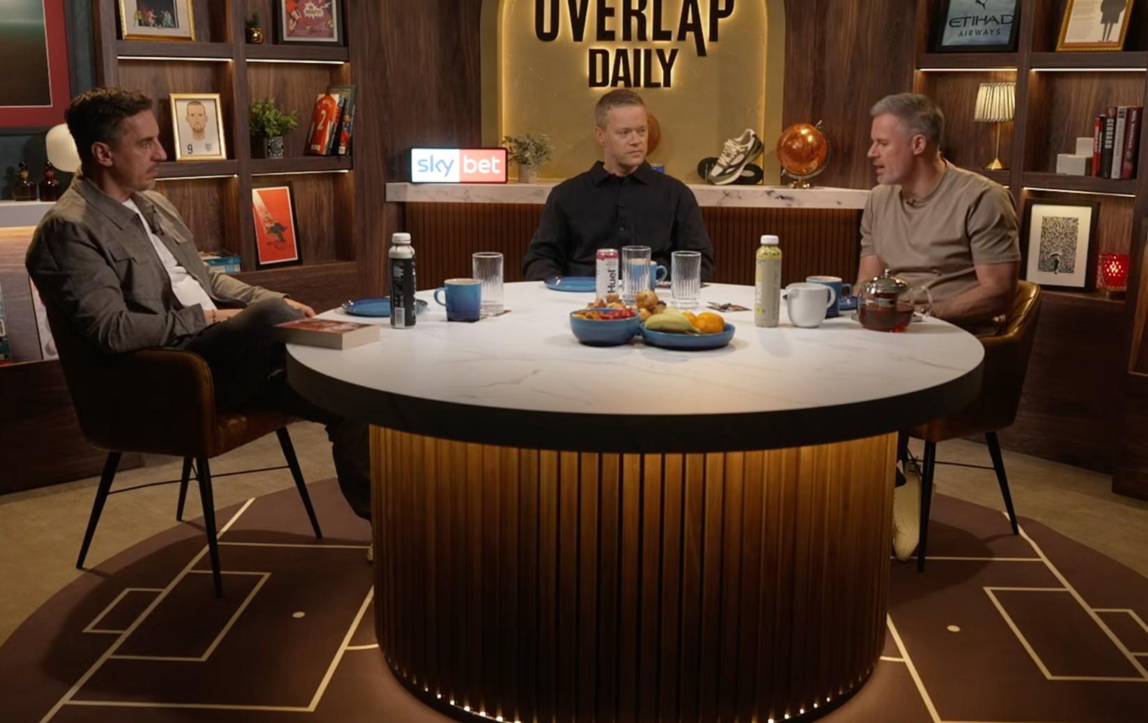卡拉格：费迪南德说的话很荒唐，因为他认识C罗又想采访他